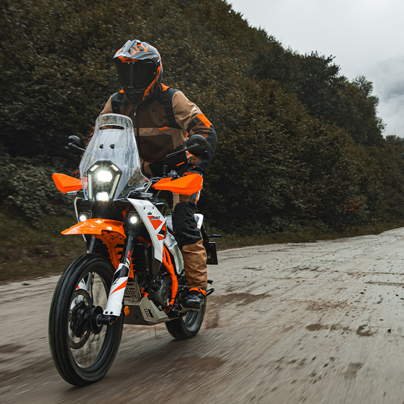 KTM 390R