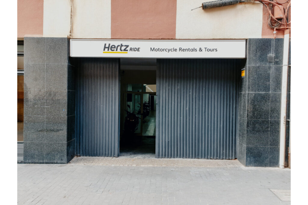 Row_036_Hertz-Ride-Barcelona-1.jpg
