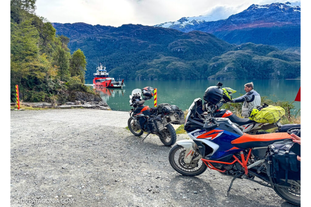 Row_039_Adv-Patagonia-2.jpg