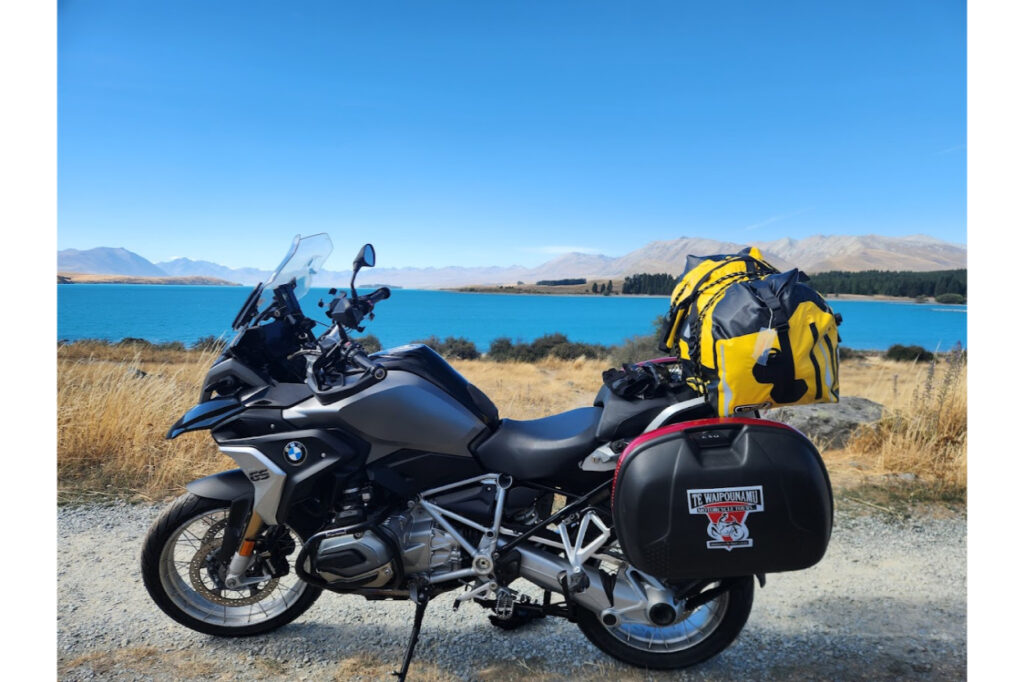Row_071_Te-Waipounamu-Motorcycle-Tours-2.jpg