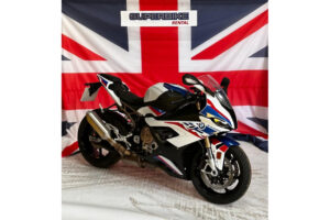 Row_100_Superbike-Rental-1.jpg
