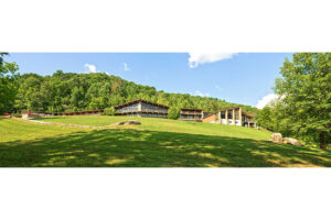 Moa Getaway At Buckhorn Lake